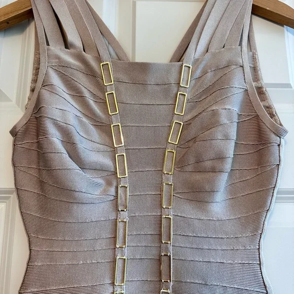 gold herve leger bandage dress The return of the has ARRIVED!! @herveleger always iconic lets style this bandage dress paired with @larroude heels and @jenniferfisherjewelry earrings together! Imported. Herv Lger metallic-effect Mini Dress